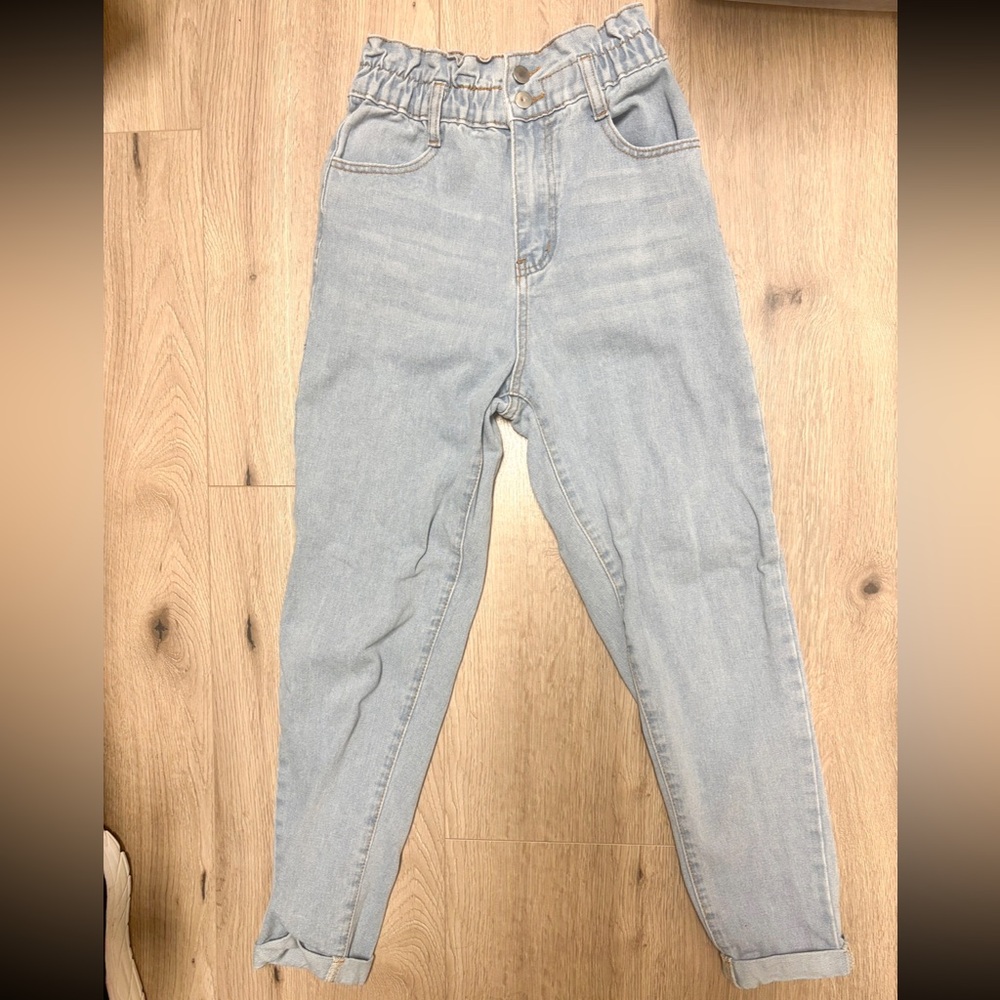 SHEIN High Rise Blue Jeans with Relaxed Fit size extra small (XS)